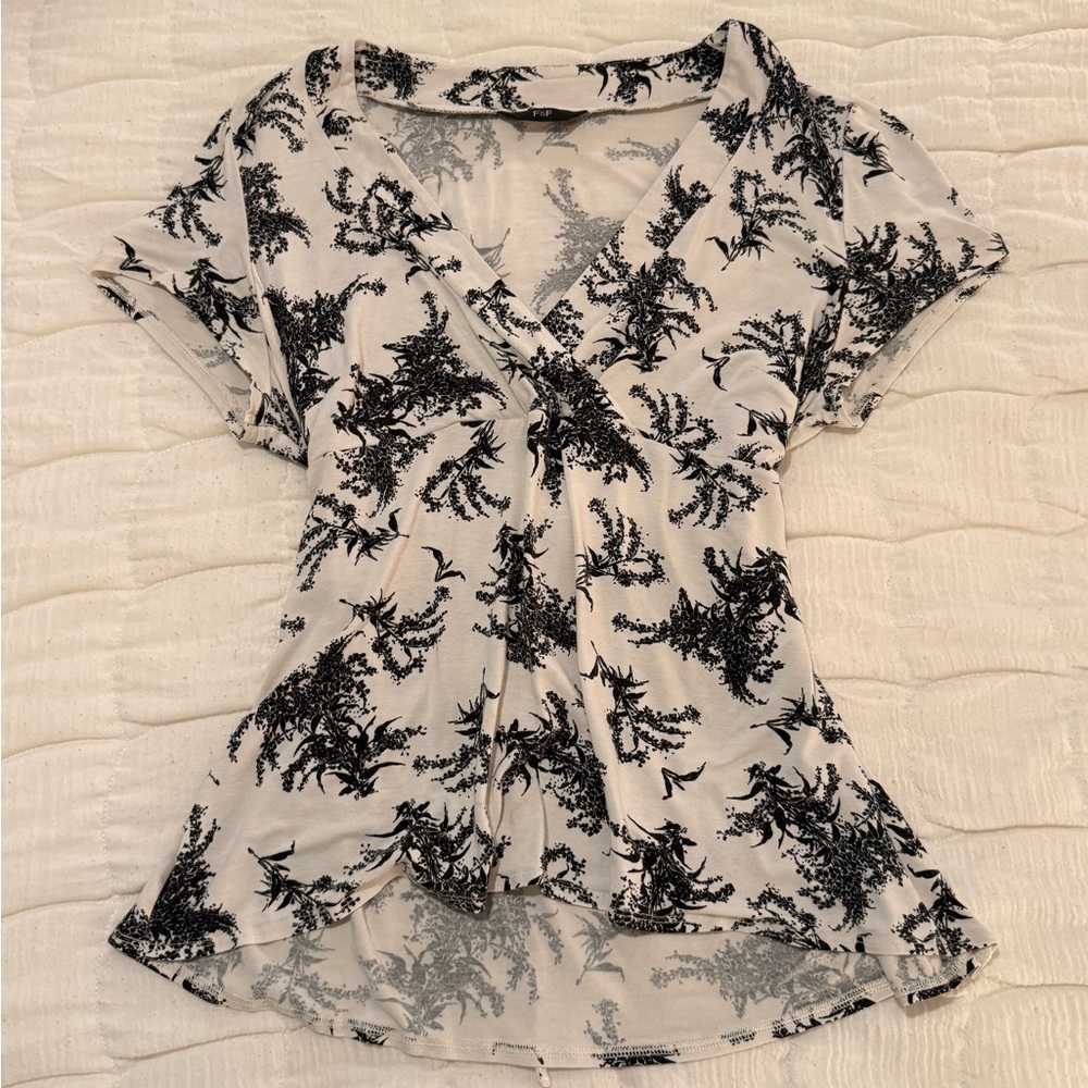 Fit Flare Baby Doll Black and White Earthy Blouse